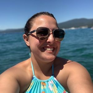 Meet your Posher, Breannon